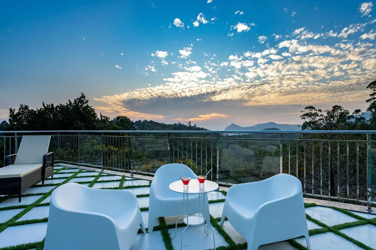 Hotel White House, Munnar India