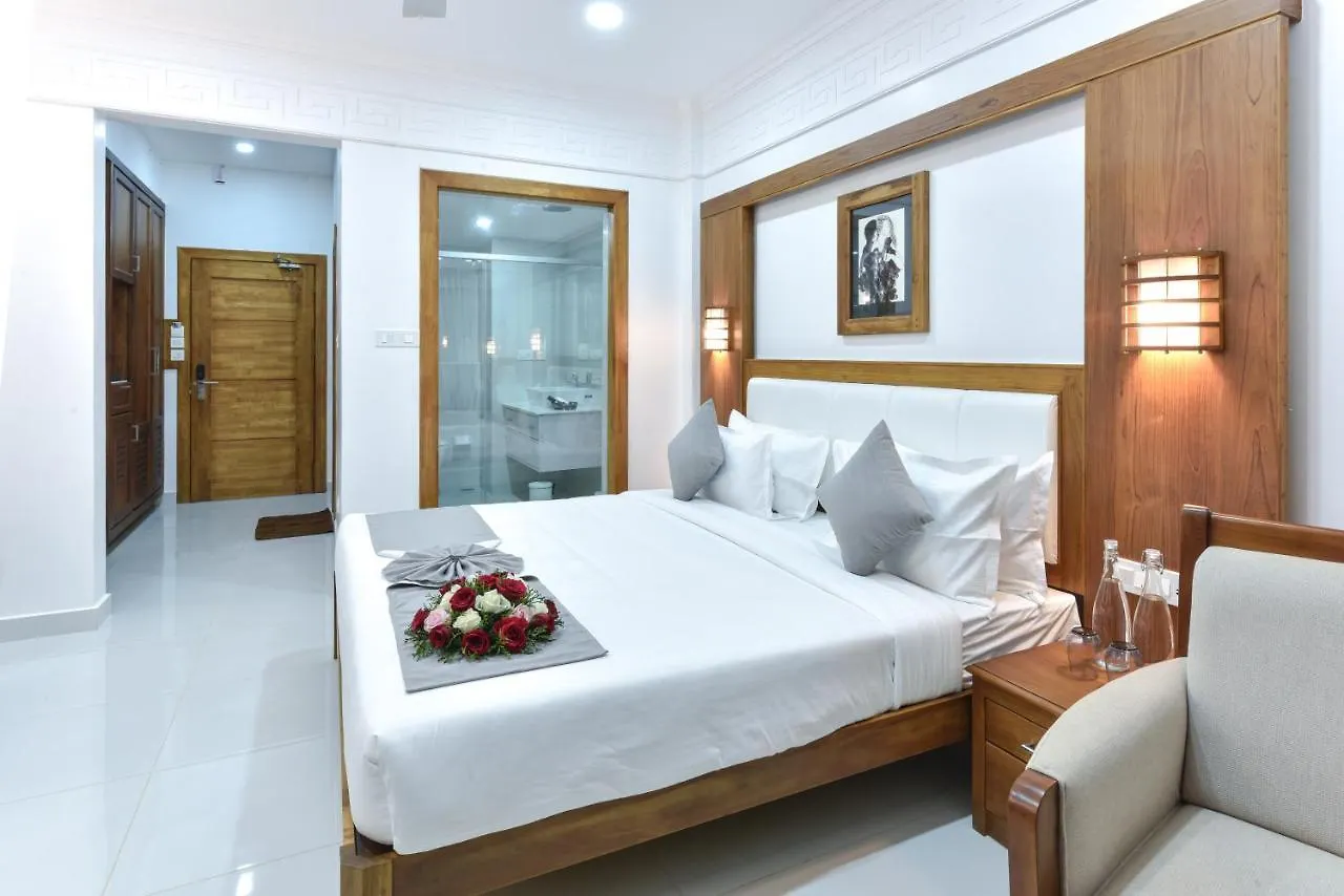 Hotel White House, Munnar 4*,